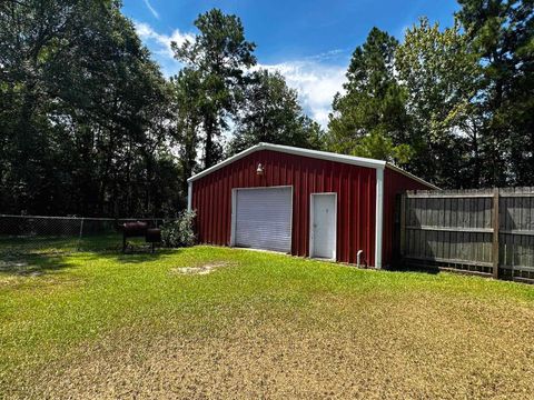 A home in Vidor