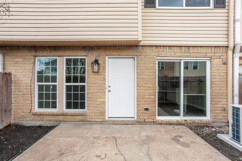 Photo of 972 Park Meadow, Beaumont, TX 77706 (MLS # 265842)