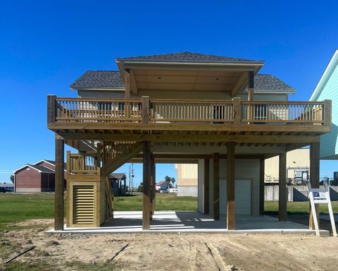 A home in Crystal Beach