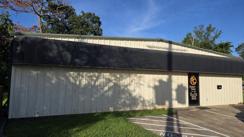 Photo of 1004 N Main, Vidor, TX 77662 (MLS # 270336)