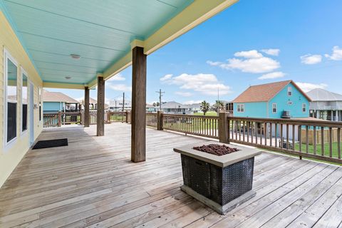 A home in Crystal Beach