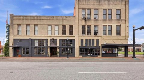 Photo of 475 Pearl St., Beaumont, TX 77701 (MLS # 267526)