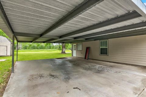 A home in Vidor