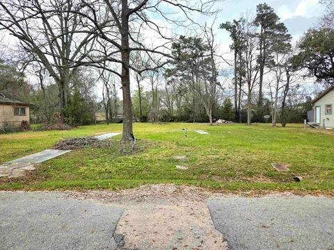 Photo of 3416 Lark St., Orange, TX 77630 (MLS # 265628)