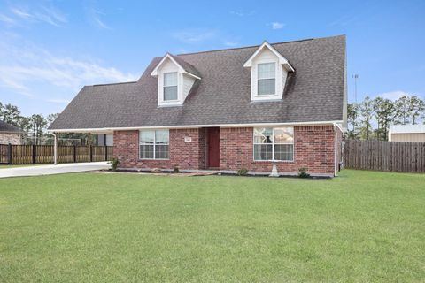 Photo of 160 Lauren Dr., Orange, TX 77630 (MLS # 265240)