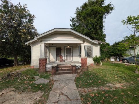 Photo of 2105 Cable Ave #1, Beaumont, TX 77703 (MLS # 263662)