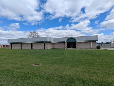 Photo of 6095 College St, Beaumont, TX 77707 (MLS # 257159)