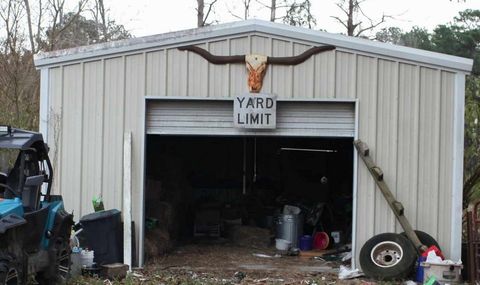 A home in Silsbee