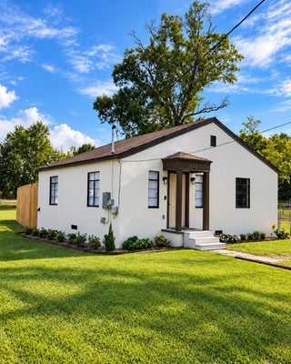1009 HENDERSON AVE, ORANGE, TX 77630 - Image ea8acc3cf75a2a1eb9b7c14929166870/1676402089