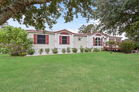 A home in Mauriceville