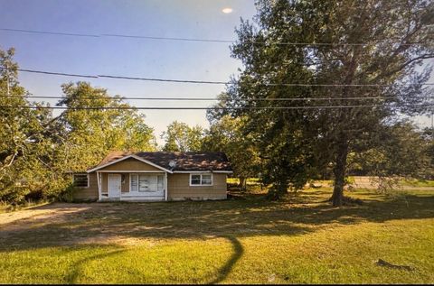 Photo of 3940 El Paso St, Beaumont, TX 77703 (MLS # 266548)