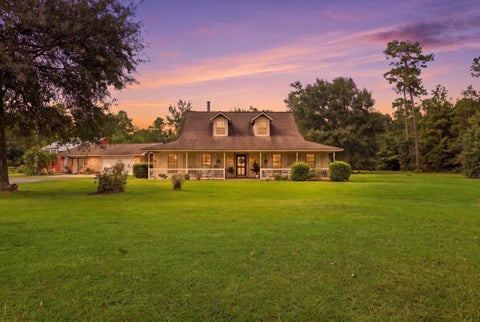 Photo of 6034 Hidden Meadows, Orange, TX 77632 (MLS # 270497)