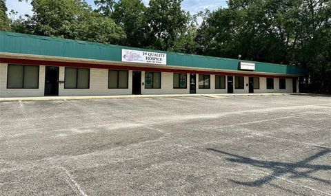 Photo of 104 Pecan, Woodville, TX 75979 (MLS # 260940)