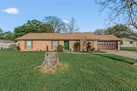 Photo of 5585 Garner, Beaumont, TX 77708 (MLS # 266265)
