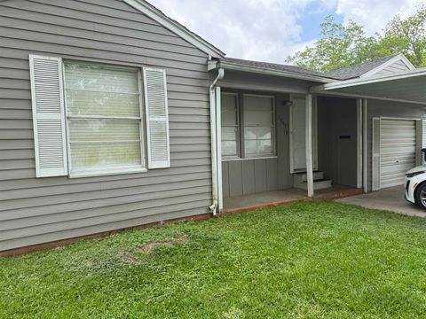 Property photo of 2909 Boyd Ave, Groves, TX 77619