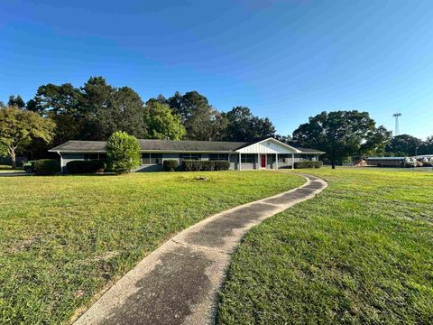 A home in Woodville