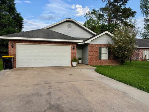 Photo of 435 Needles, Vidor, TX 77662 (MLS # 266387)