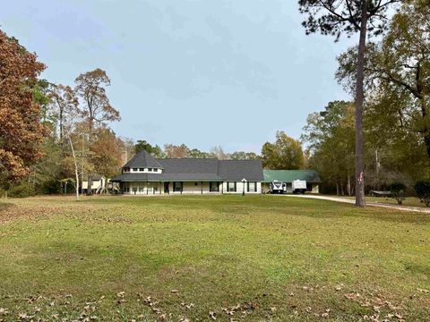 Photo of 7704 Timberland Dr, Orange, TX 77632 (MLS # 263695)