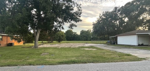 Photo of 623 Victor Dr., Port Neches, TX 77651 (MLS # 271501)