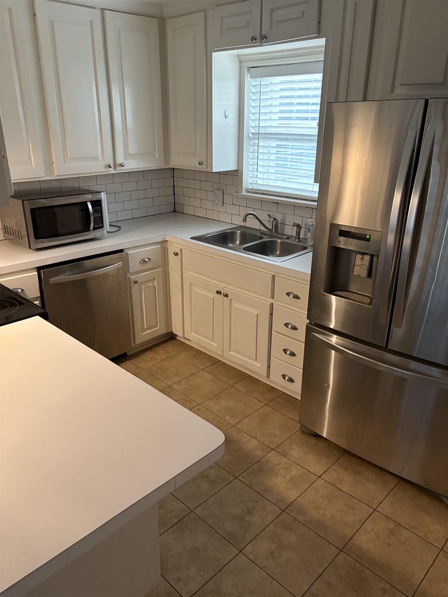 Lumberton, Texas 77657, United States, 2 Bedrooms Bedrooms, ,2 BathroomsBathrooms,Residential,Pending,193295