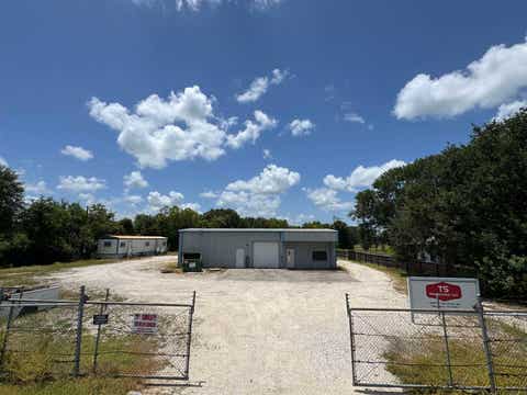 Photo of 12689 W Port Arthur Rd, Beaumont, TX 77705 (MLS # 269701)