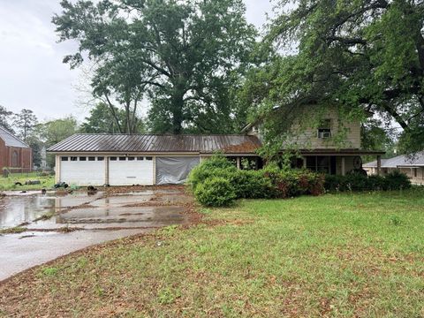 Photo of 106 N Florence Avenue, Kirbyville, TX 75956 (MLS # 266449)
