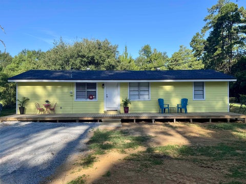Photo of 375 Hayes Rd, Silsbee, TX 77656 (MLS # 270270)