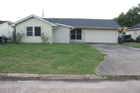 A home in Bridge City