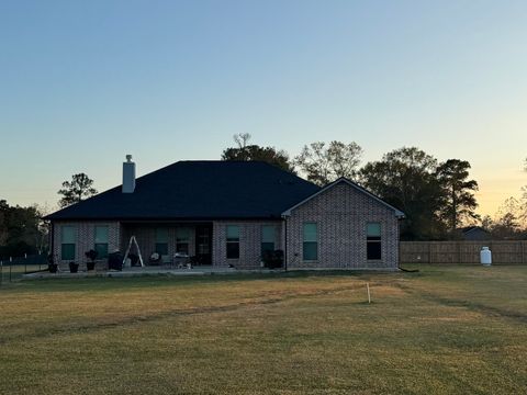 A home in Kirbyville