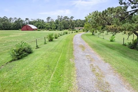 Photo of 4724 Church House Rd, Orange, TX 77630 (MLS # 269090)