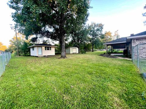 A home in Vidor