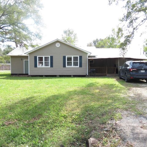 A home in Lumberton