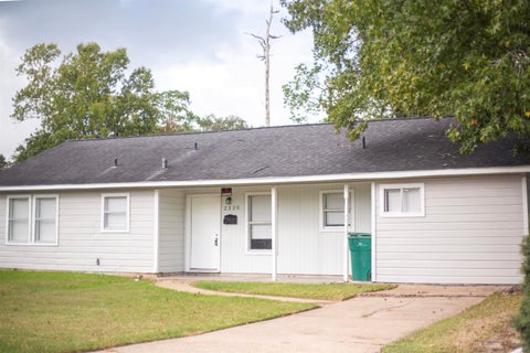 Photo of 2325 Butler, Orange, TX 77630 (MLS # 271338)