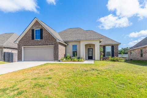Photo of 103 Hayden Ln., Bridge City, TX 77630 (MLS # 270298)