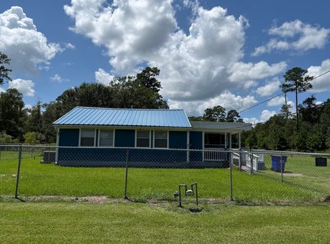 Photo of 115 Ford Lane, Orange, TX 77632 (MLS # 264523)