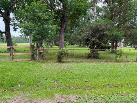 Photo of 000 County Road 777, Buna, TX 77612 (MLS # 268544)