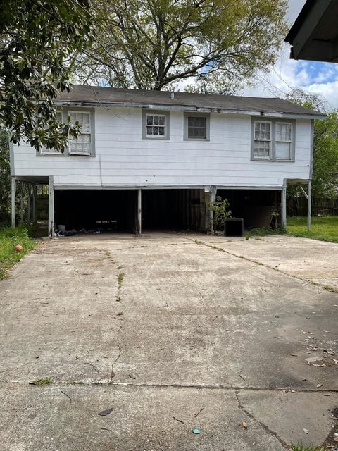 Photo of 4143 Ector, Beaumont, TX 77705 (MLS # 262303)
