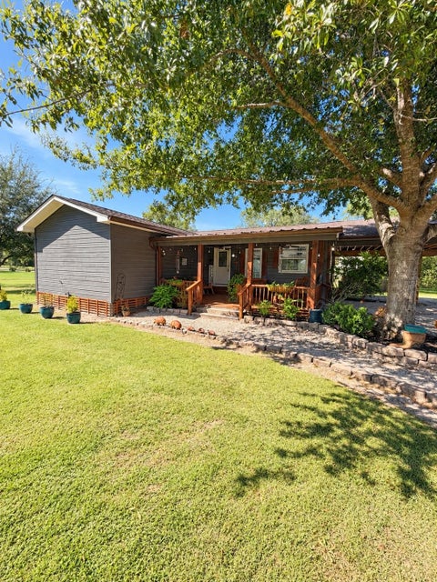 Photo of 612 W Martin Luther King, Kirbyville, TX 75956 (MLS # 271627)
