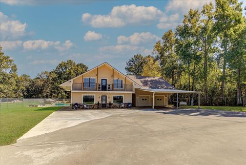 Photo of 14750 Highway 146 North, Liberty, TX 77575 (MLS # 264196)