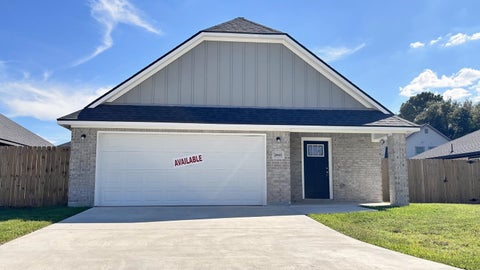 Photo of 2045 Regent St, Beaumont, TX 77703 (MLS # 271534)