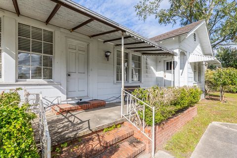 A home in Buna