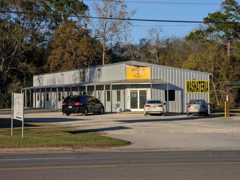 Photo of 660 W Hwy 105, Sour Lake, TX 77659 (MLS # 267410)