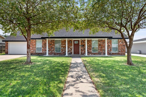 Photo of 2707 Memphis Avenue, Nederland, TX 77627 (MLS # 270582)