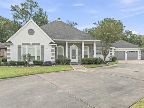Photo of 703 N 31st St, Nederland, TX 77627 (MLS # 270496)