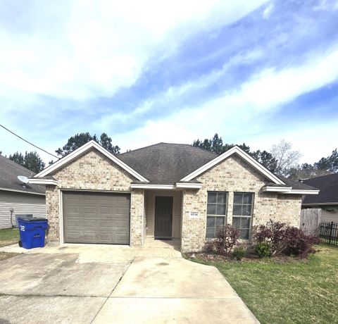 Photo of 6534 Westwood Village Dr, Lumberton, TX 77657 (MLS # 265953)