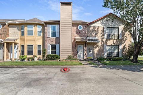 Photo of 3661 Briar Creek, Beaumont, TX 77706 (MLS # 263621)