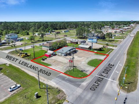 Photo of 1220 Hwy 124, Winnie, TX 77665 (MLS # 266652)