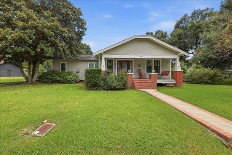 Photo of 1105 Grigsby Ave., Port Neches, TX 77651 (MLS # 270166)
