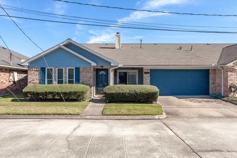 Photo of 3641 Briar Creek Drive, Beaumont, TX 77706 (MLS # 264311)