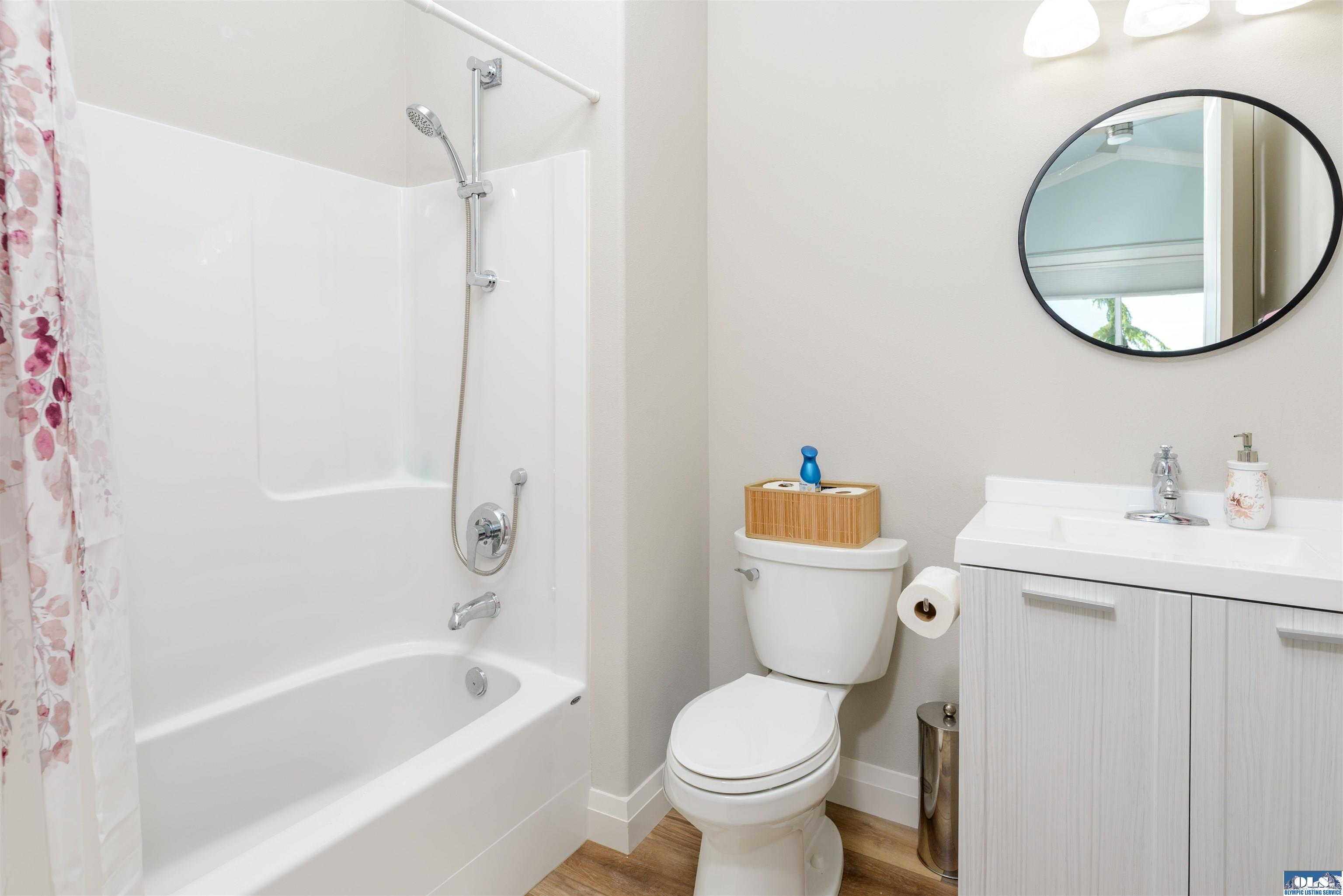 Sequim, Washington, 98382, United States, 4 Bedrooms Bedrooms, ,5 BathroomsBathrooms,Residential,Active,2043831